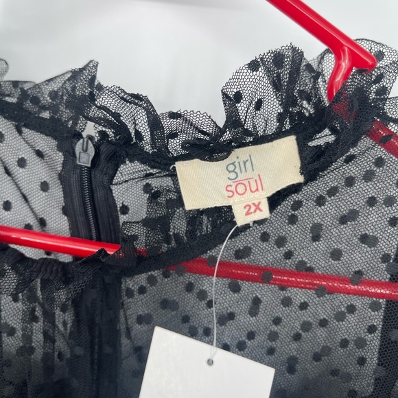 Elegant Black Maxi Dress - Picture 7 of 7